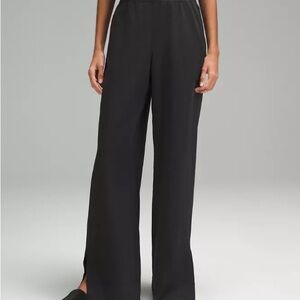 Lululemon Stretch Woven Wide-Leg High-Rise Pant